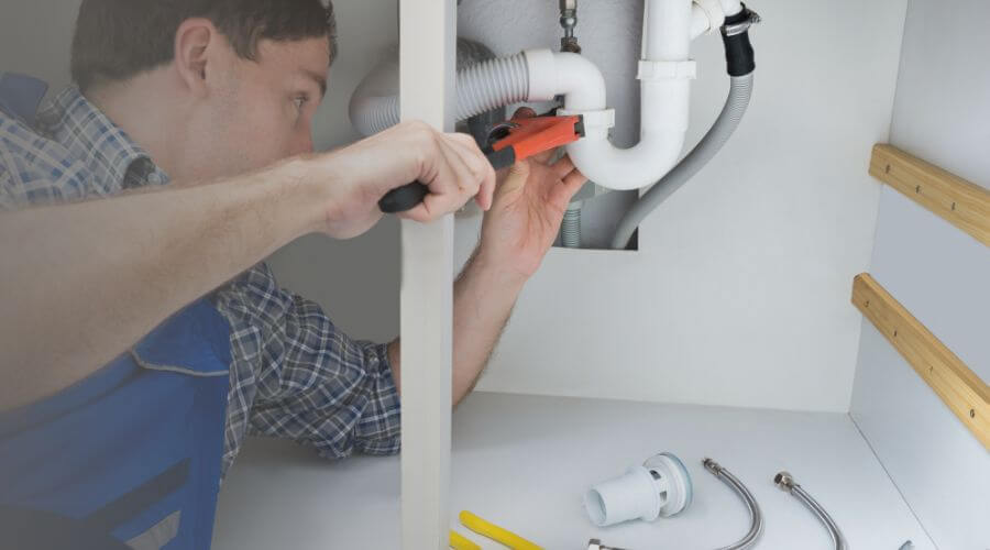 Expert burst pipe repair services in Smithton, MO
